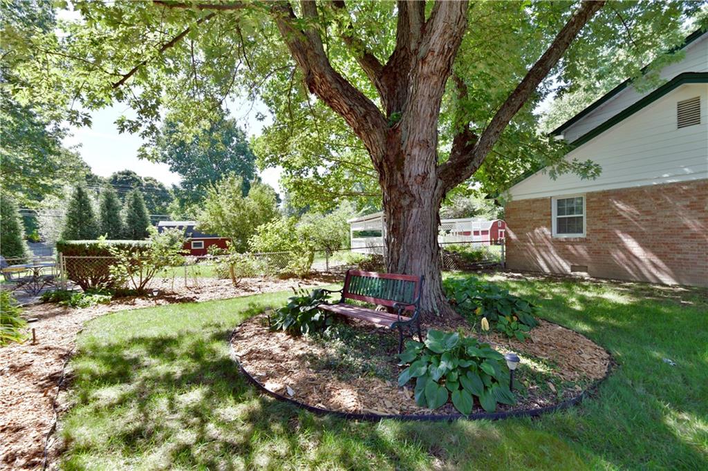 6091 Manning Road Indianapolis, IN 46228 - Photo 9 of 43 Gallery Image 9