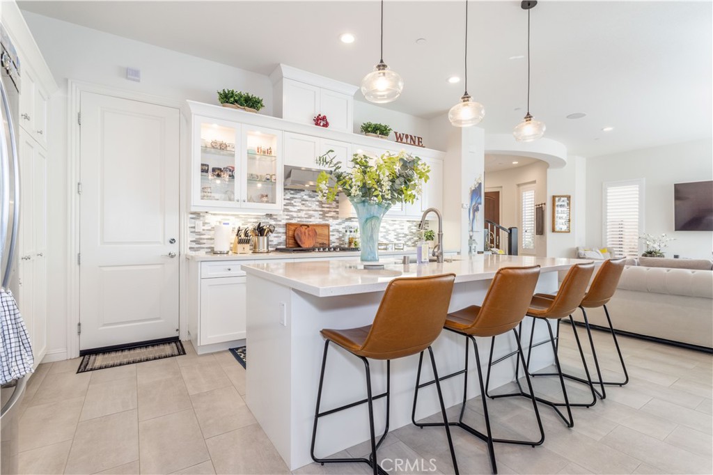 20742 Pine Cone Circle Porter Ranch, CA 91326 - Photo 7 of 54