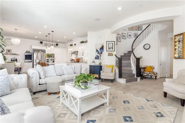 $1,475,000 | 20742 Pine Cone Circle, Porter Ranch, CA 91326