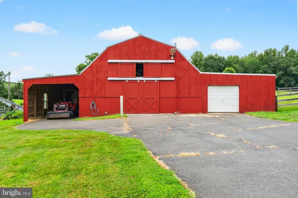 $1,425,000 | 13537 Spotswood Way, Amissville, VA 20106