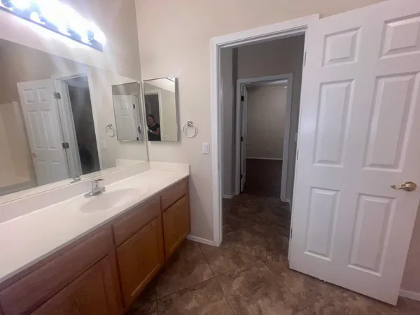 $2,195 | 7052 East Keats Avenue, Mesa, AZ 85209