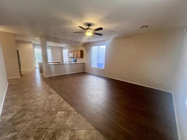 $2,195 | 7052 East Keats Avenue, Mesa, AZ 85209