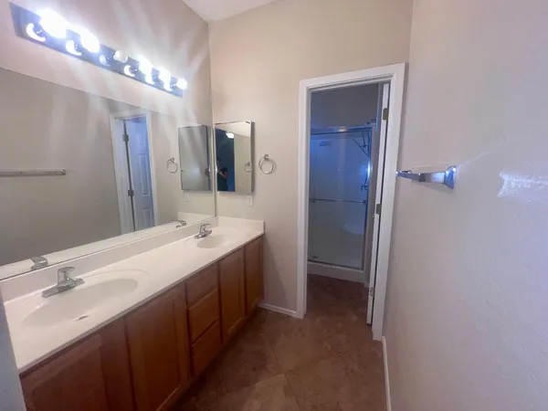 $2,195 | 7052 East Keats Avenue, Mesa, AZ 85209