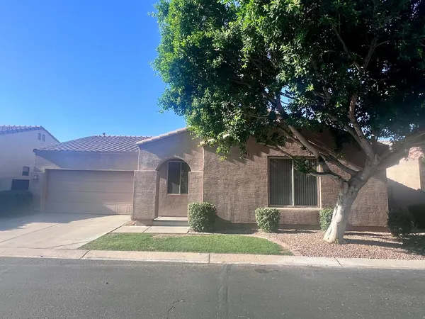 $2,195 | 7052 East Keats Avenue, Mesa, AZ 85209