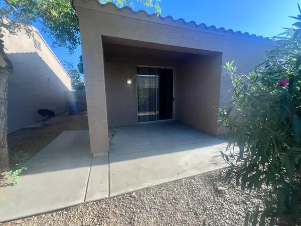 $2,195 | 7052 East Keats Avenue, Mesa, AZ 85209