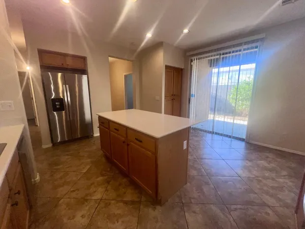 $2,195 | 7052 East Keats Avenue, Mesa, AZ 85209