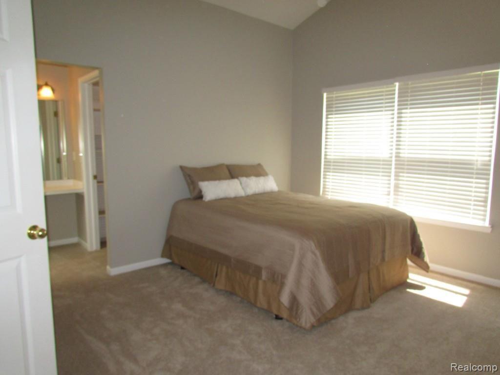 46 Eagle Ridge Road Lake Orion, MI 48360 - Photo 20 of 35