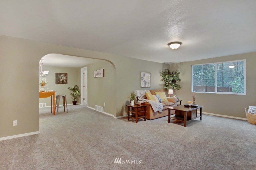 4913 David Road Northwest Bremerton, WA 98312 - Photo 7 of 23 Gallery Image 7