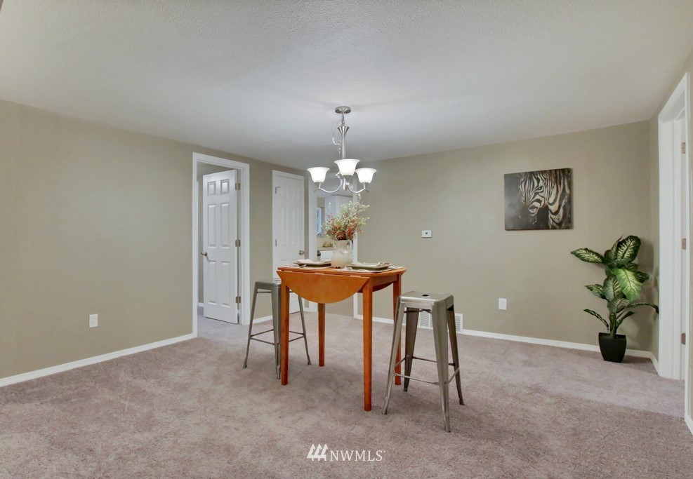 4913 David Road Northwest Bremerton, WA 98312 - Photo 8 of 23 Gallery Image 8