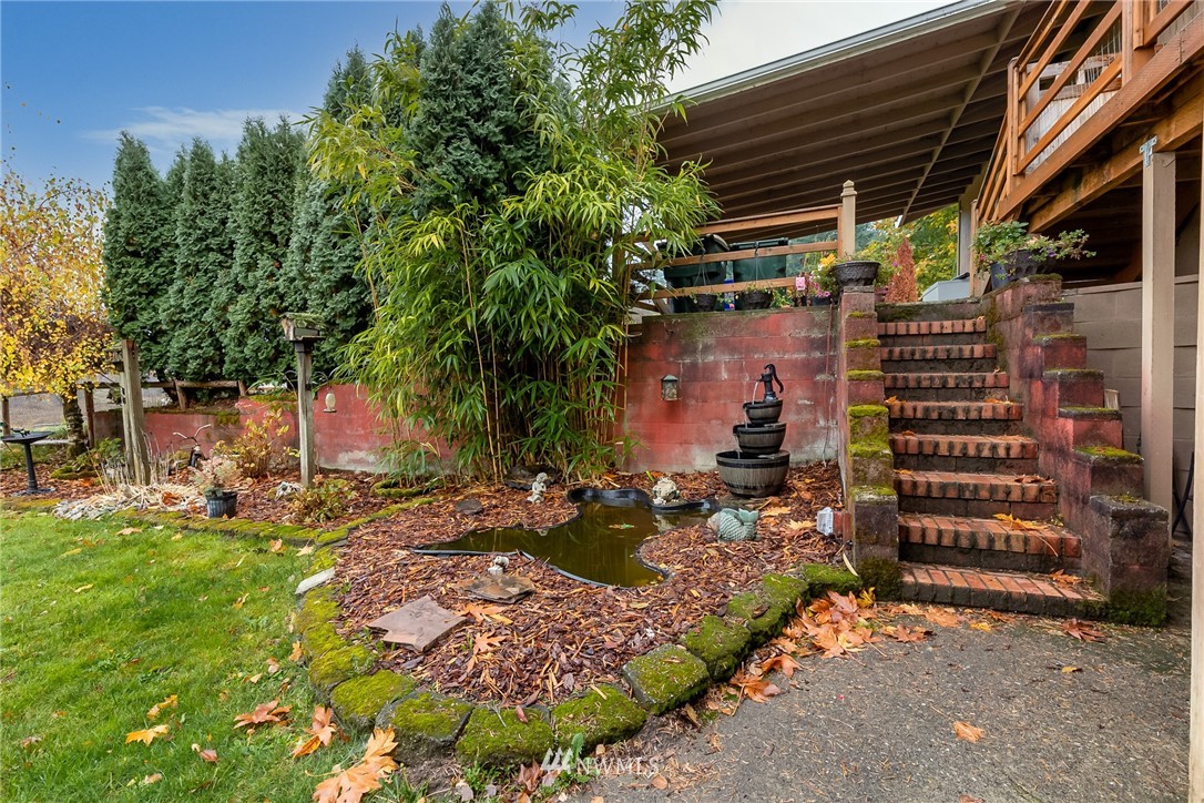 8036 Meridian Road Southeast Olympia, WA 98513 - Photo 24 of 37 Gallery Image 24