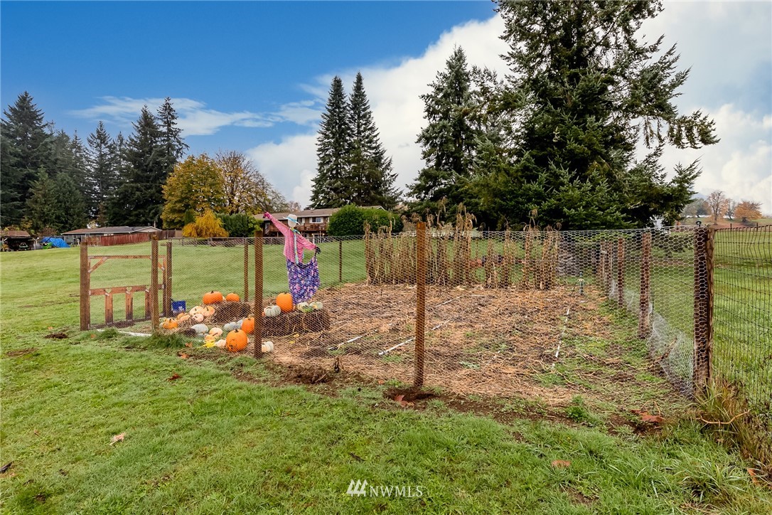 8036 Meridian Road Southeast Olympia, WA 98513 - Photo 31 of 37 Gallery Image 31