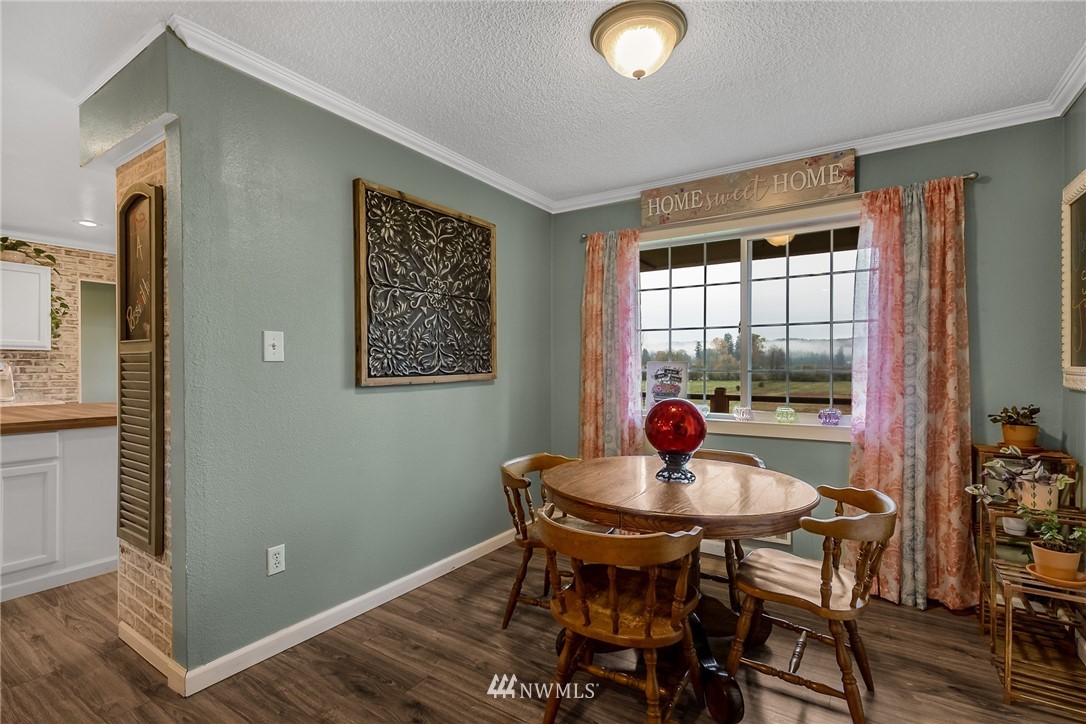 8036 Meridian Road Southeast Olympia, WA 98513 - Photo 5 of 37 Gallery Image 5