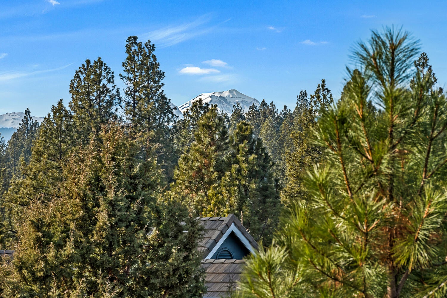 19666 Sunshine Way Bend, OR 97702 - Photo 22 of 31 -