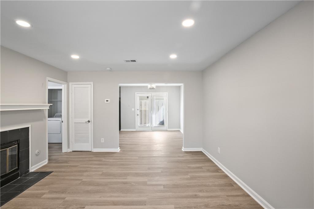 124 Holcomb Ferry Road Roswell, GA 30076 - Photo 6 of 20