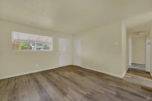 $399,000 | 499 Apple Tree Lane, Fairfield, CA 94533