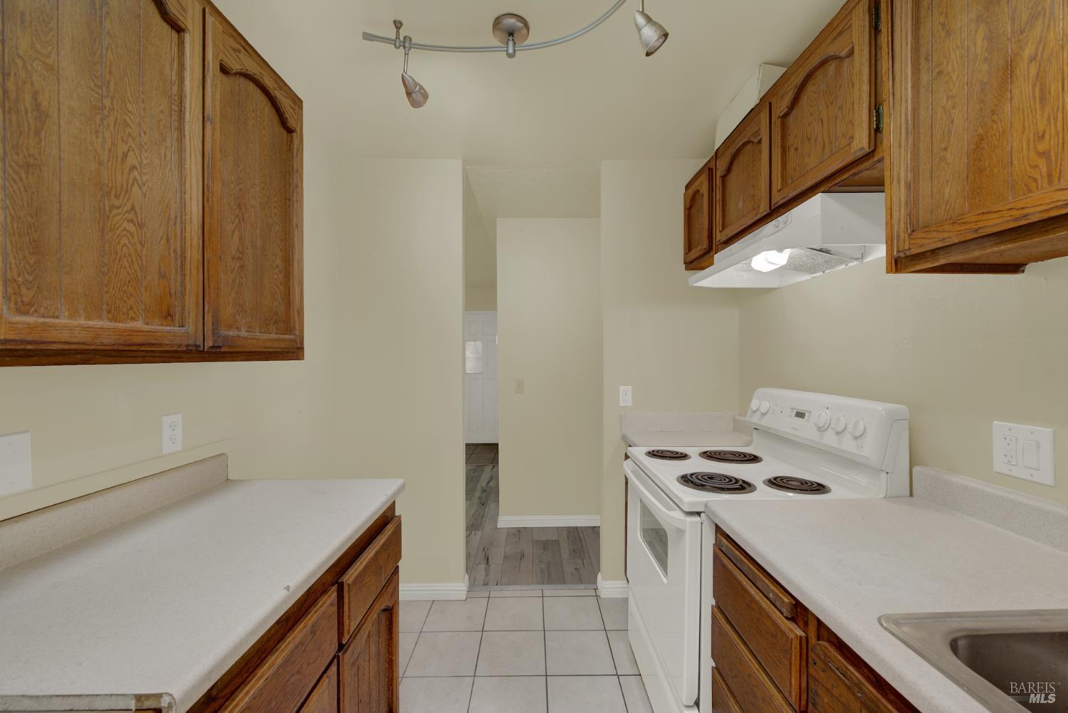 499 Apple Tree Lane Fairfield, CA 94533 - Photo 23 of 69