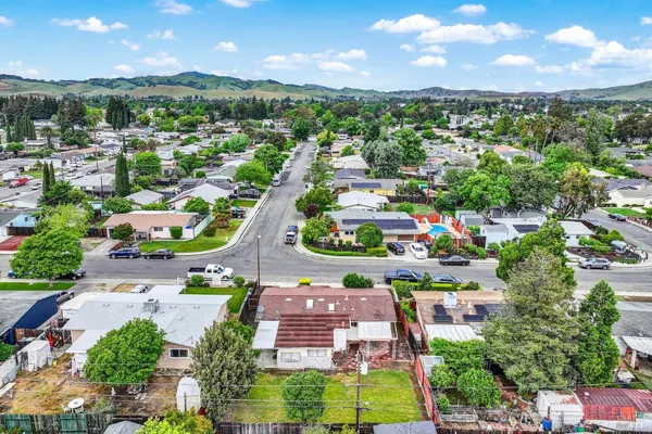 $399,000 | 499 Apple Tree Lane, Fairfield, CA 94533