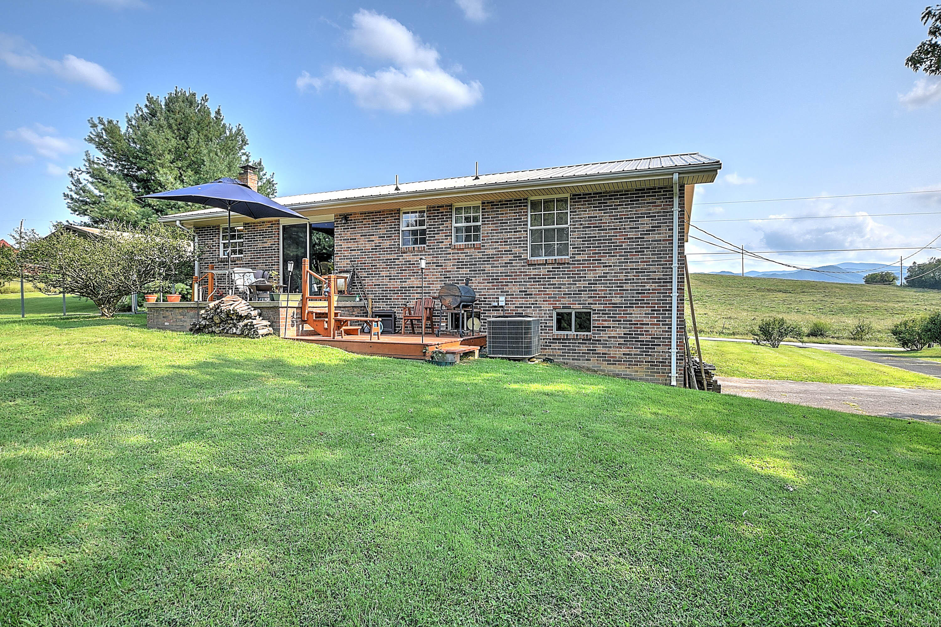 203 Lola Humphreys Road Limestone, TN 37681 - Photo 24 of 35 Lola Humprys-29