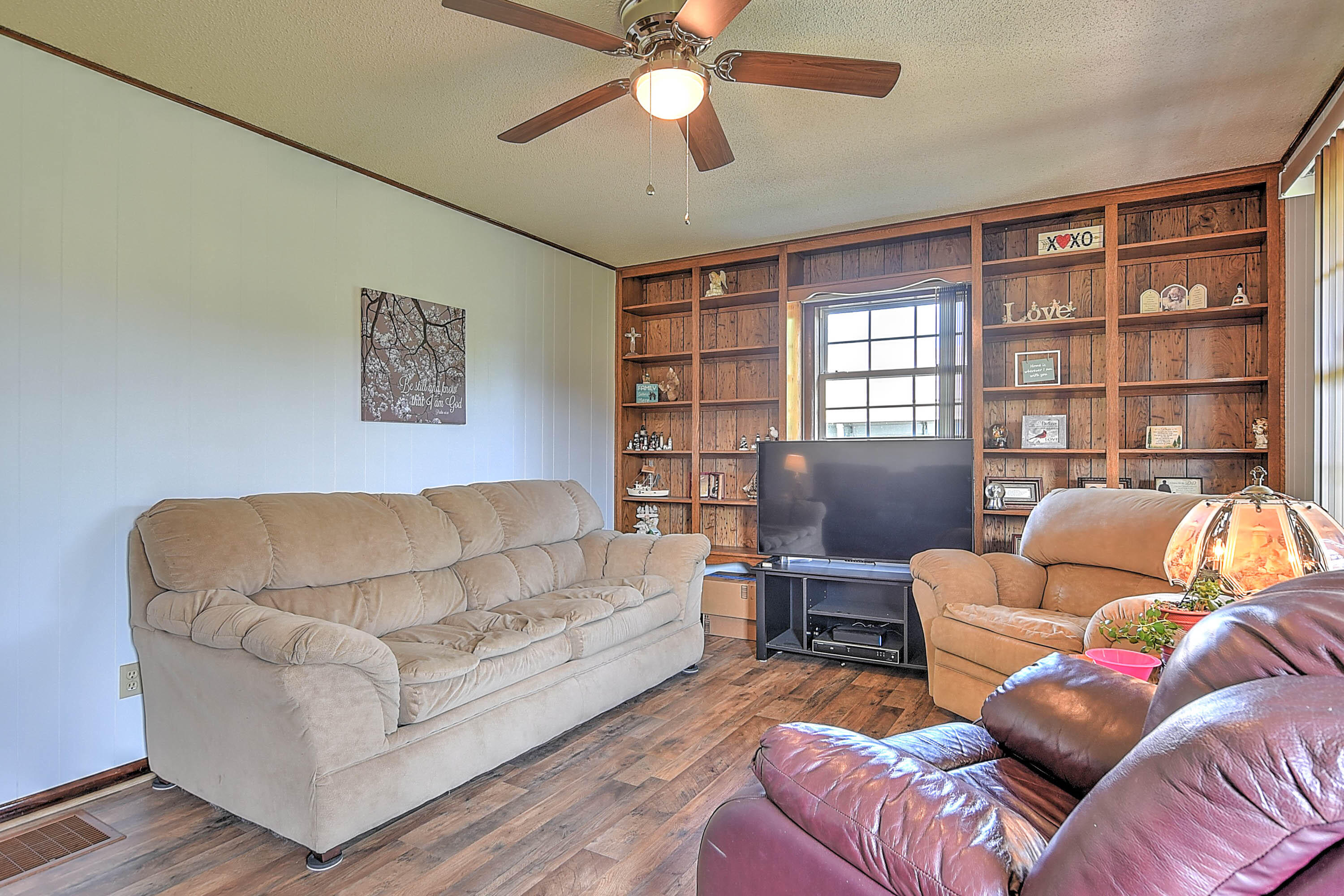 203 Lola Humphreys Road Limestone, TN 37681 - Photo 5 of 35 Lola Humprys-5