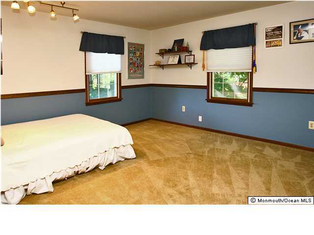 29 Farm Road Middletown, NJ 07748 - Photo 16 of 23 Additional Photo