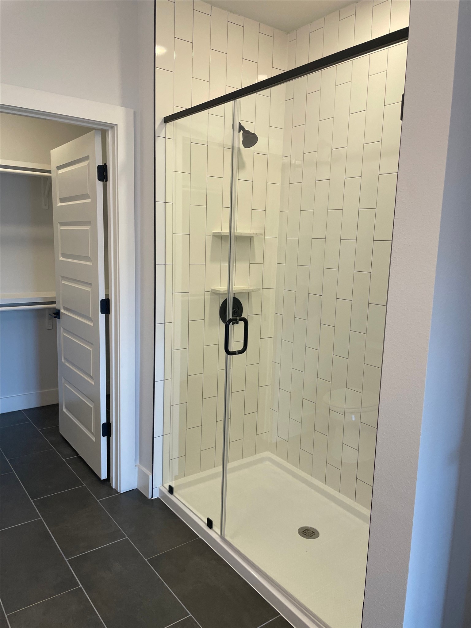 2500 Longview Street, Unit 400 Austin, TX 78705 - Photo 7 of 14 a bathroom with a shower