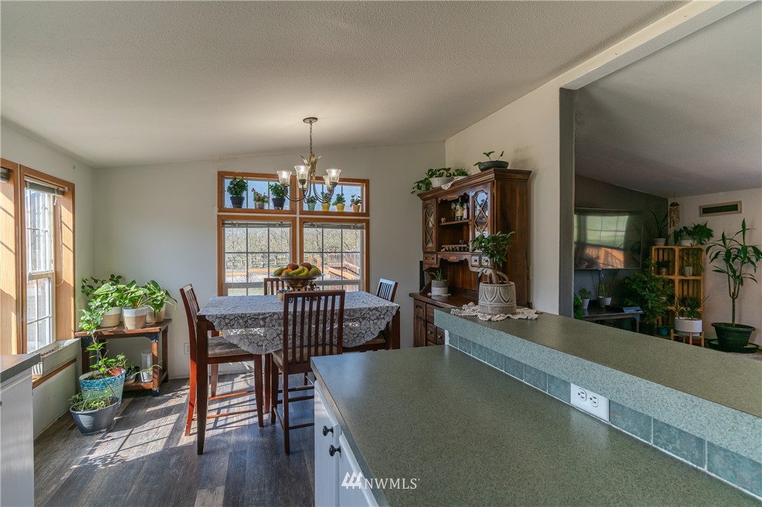 98 Hanson Road Malott, WA 98829 - Photo 11 of 39 Gallery Image 11