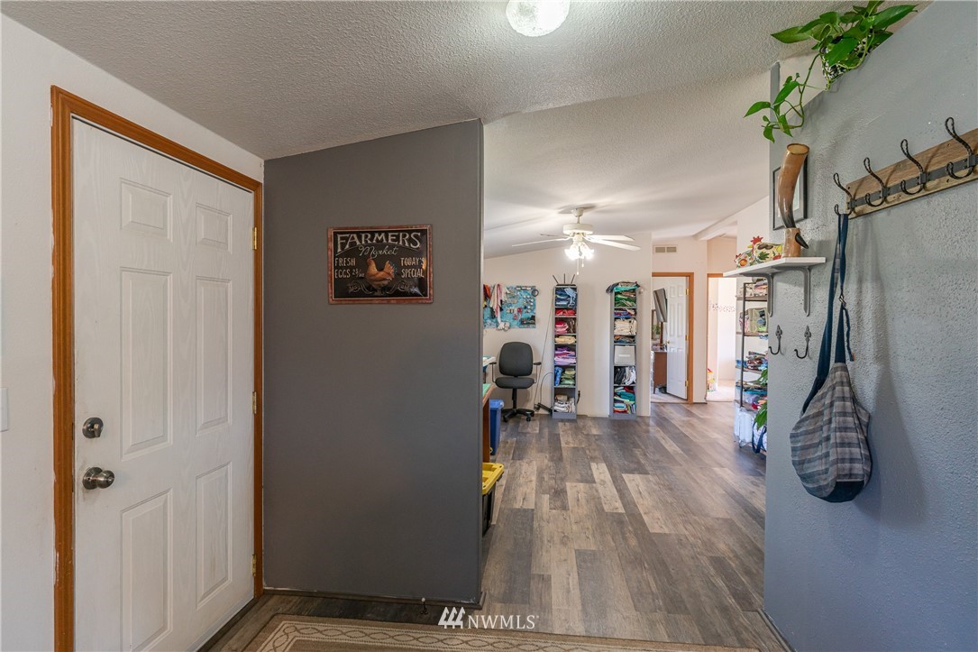 98 Hanson Road Malott, WA 98829 - Photo 16 of 39 Gallery Image 16