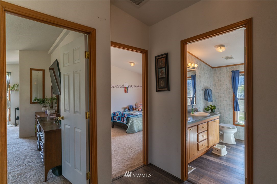 98 Hanson Road Malott, WA 98829 - Photo 22 of 39 Gallery Image 22
