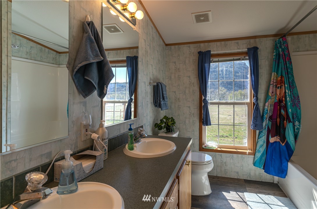 98 Hanson Road Malott, WA 98829 - Photo 26 of 39 Gallery Image 26