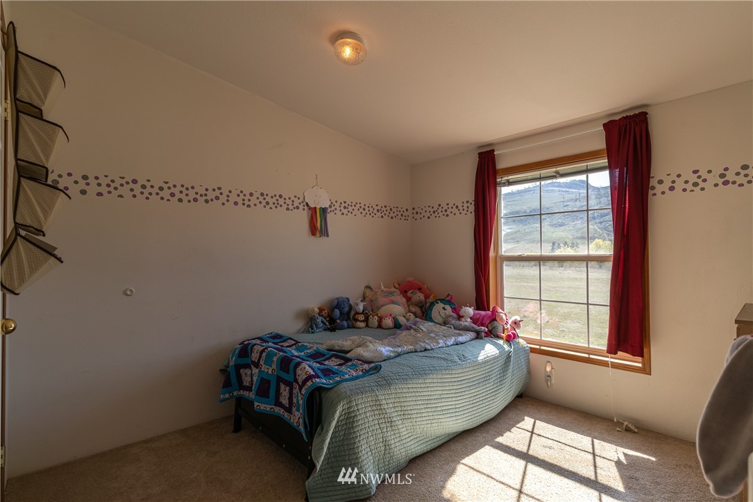 98 Hanson Road Malott, WA 98829 - Photo 28 of 39 Gallery Image 28
