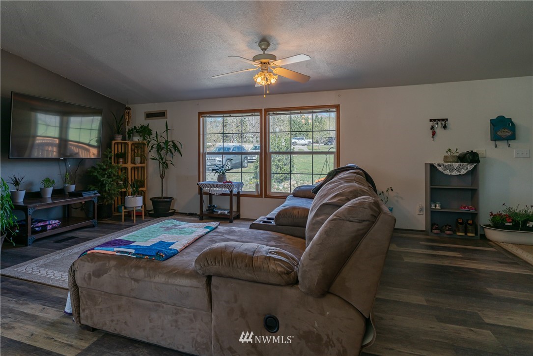 98 Hanson Road Malott, WA 98829 - Photo 6 of 39 Gallery Image 6
