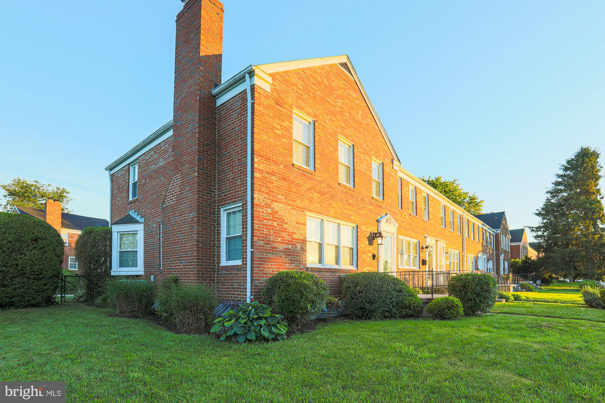 8600 Pleasant Plains Road Baltimore, MD 21286 - Photo 2 of 39