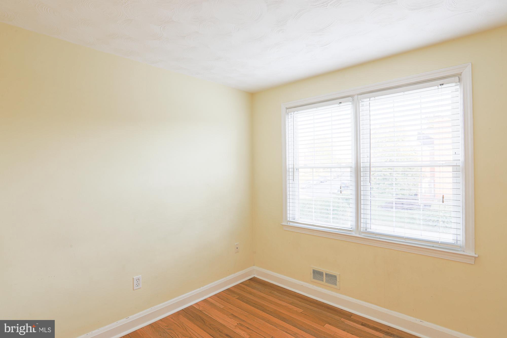 8600 Pleasant Plains Road Baltimore, MD 21286 - Photo 18 of 39