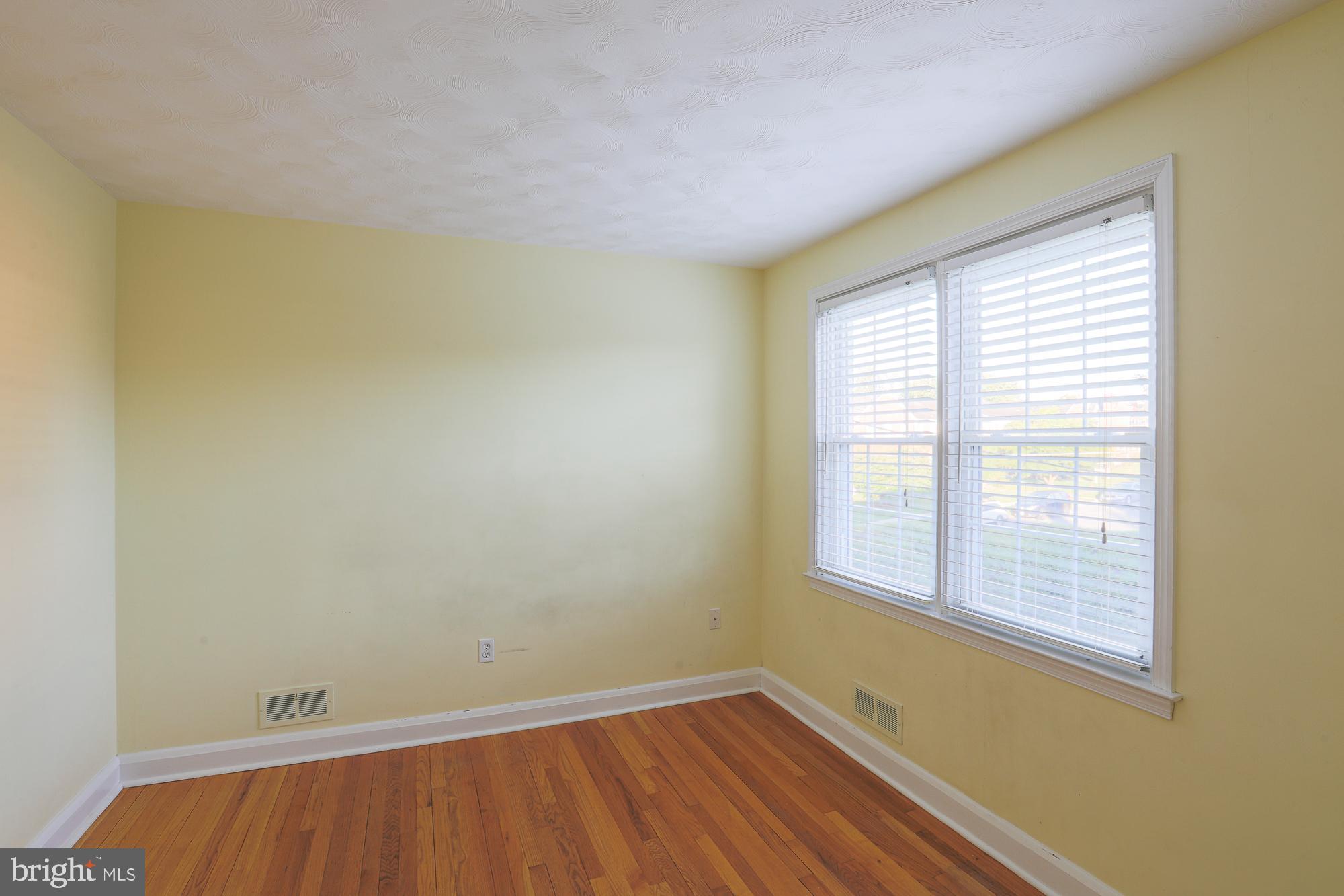 8600 Pleasant Plains Road Baltimore, MD 21286 - Photo 24 of 39