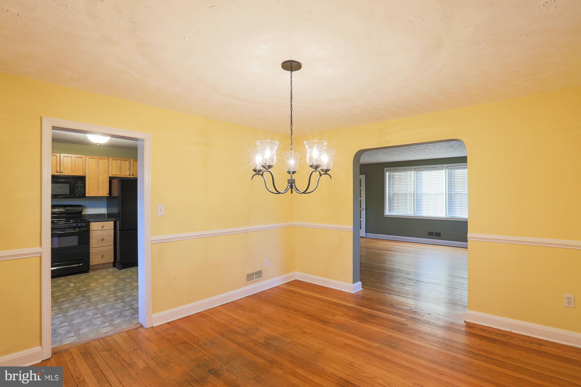 8600 Pleasant Plains Road Baltimore, MD 21286 - Photo 8 of 39