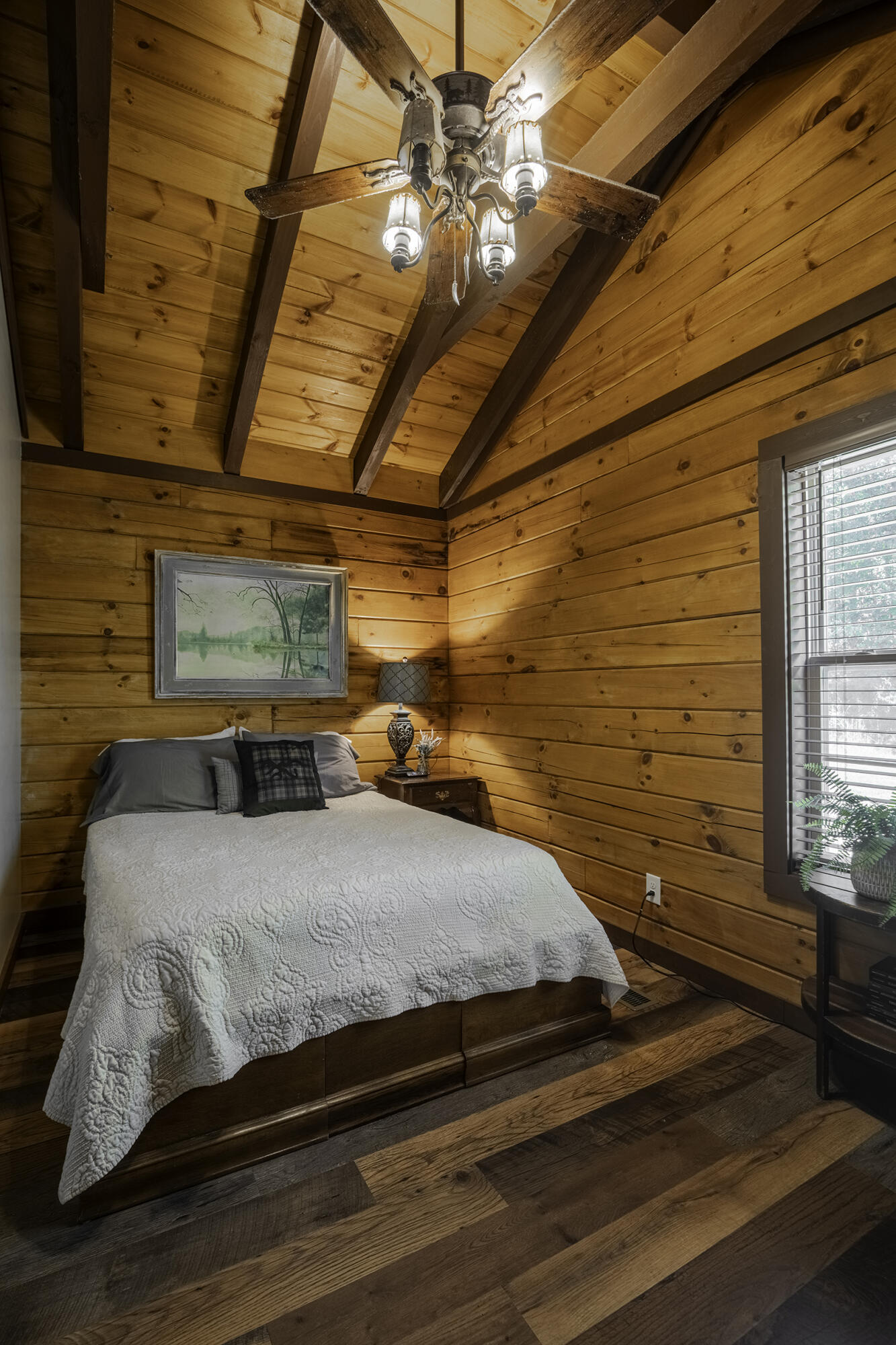 1635 Bennett Lake Road Whitwell, TN 37397 - Photo 14 of 37 _KHP0317-HDR