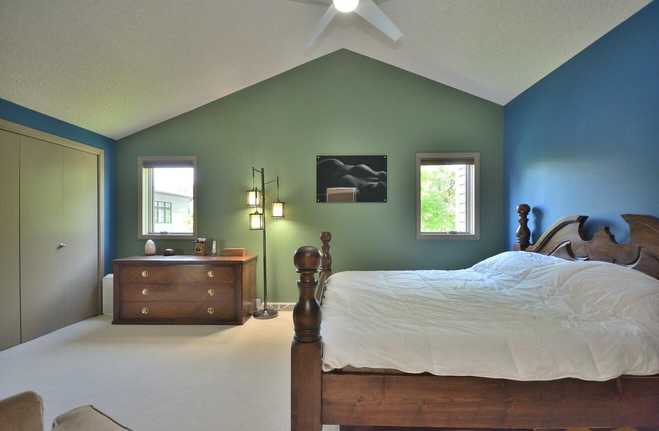W339-n5275 Rd O Merton, WI 53058 - Photo 17 of 24 10 Bedroom 4