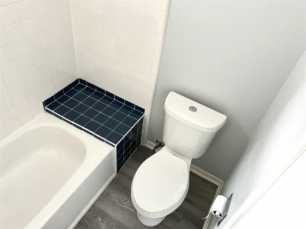 $2,200 | 800 Country Pl Drive, Unit 909, Houston, TX 77079