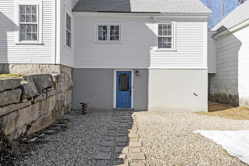 6 Water Street Ashburnham, MA 01430 - Photo 5 of 42