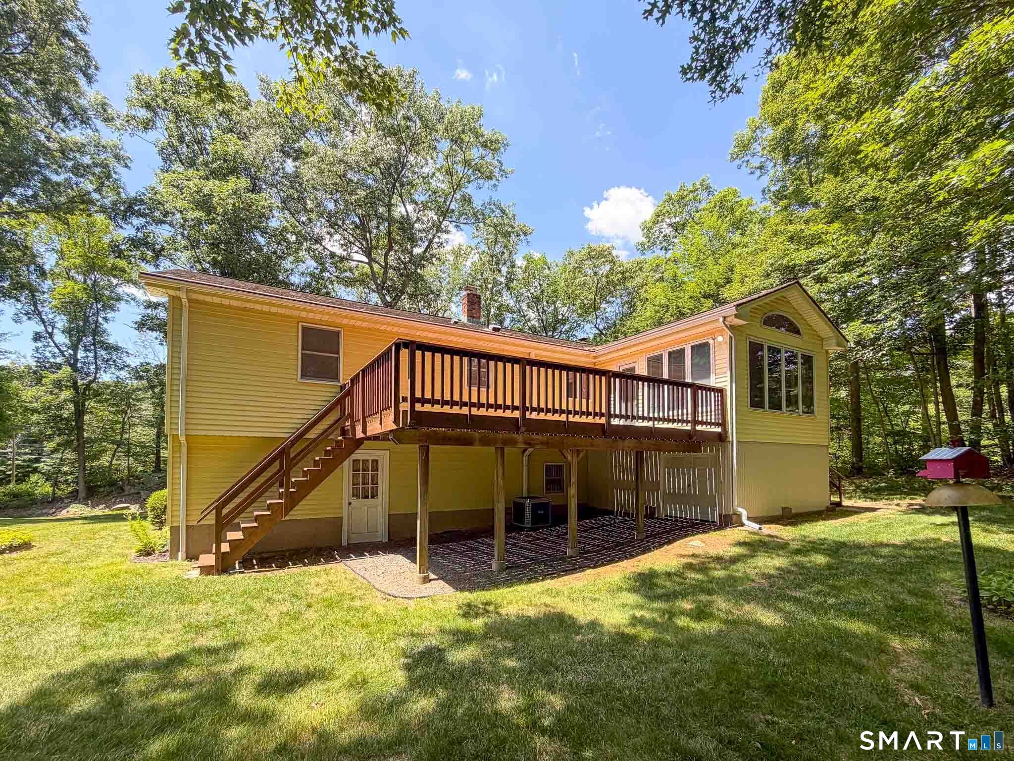 1258 Saybrook Road Middletown, CT 06457 - Photo 31 of 40