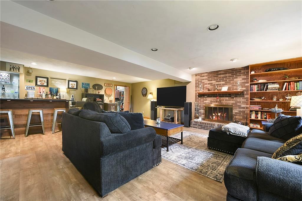 21 Ross Hollow Road Pittsburgh, PA 15239 - Photo 20 of 39