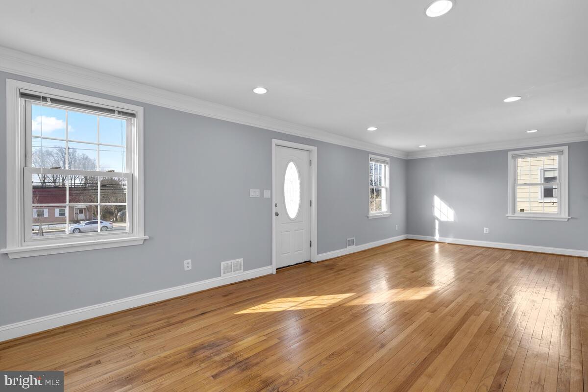 2515 Randolph Road Silver Spring, MD 20902 - Photo 6 of 41