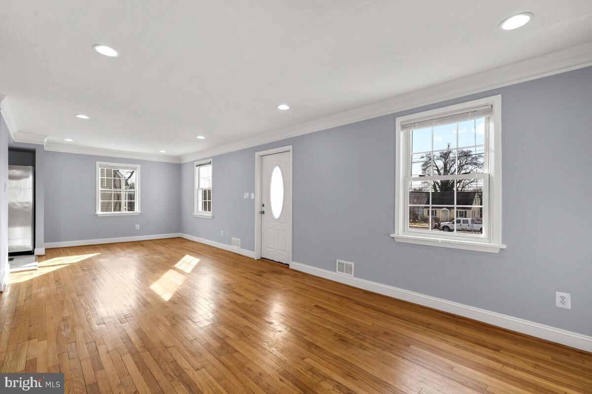 2515 Randolph Road Silver Spring, MD 20902 - Photo 9 of 41