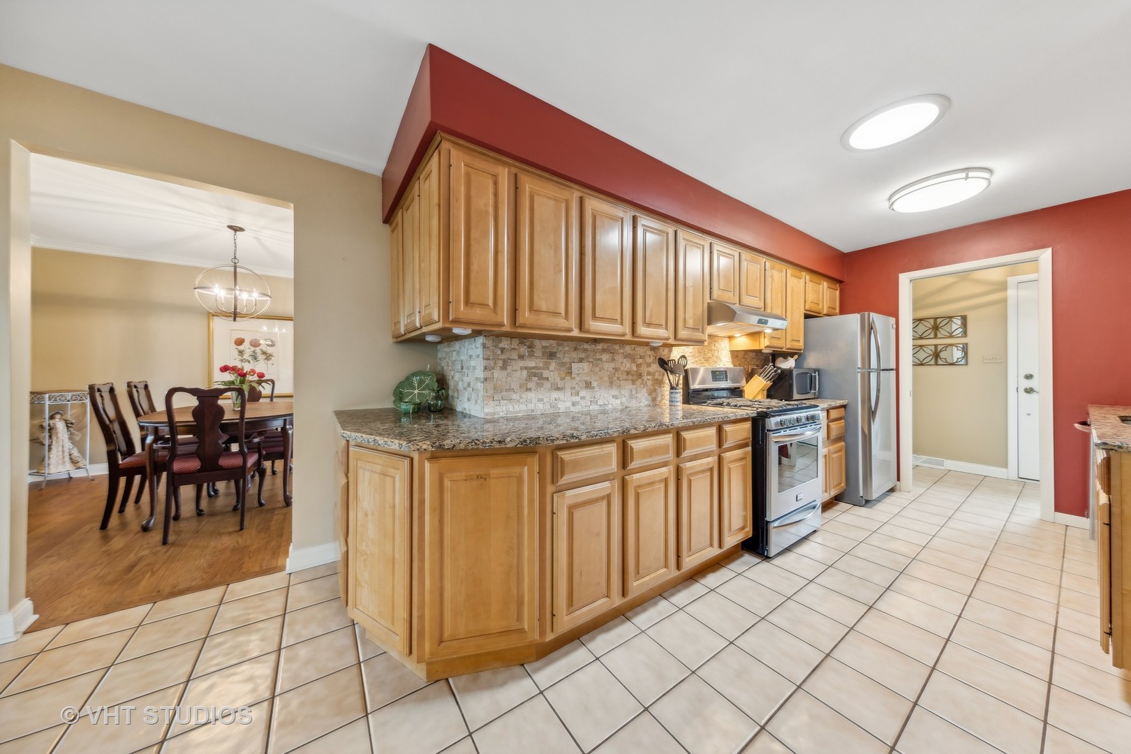 9S205 Kearney Road Downers Grove, IL 60561 - Photo 8 of 22 Gallery Image 8