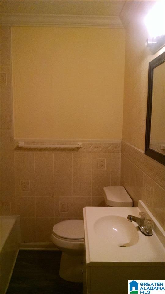 1329 Hall Street Southwest Birmingham, AL 35211 - Photo 5 of 6
