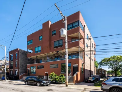 $649,900 | 1649 West Ontario Street, Unit 1W, Chicago, IL 60622