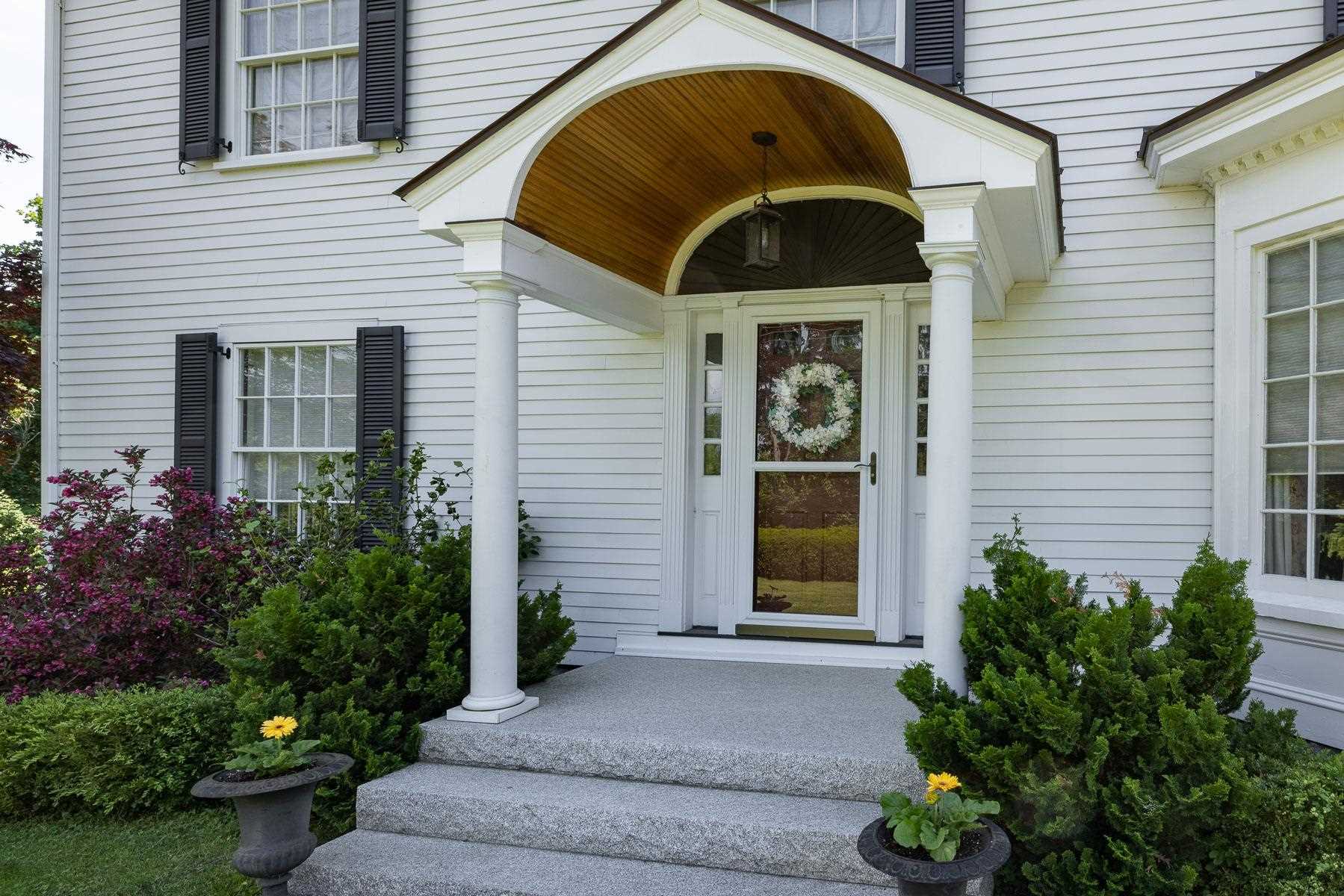 145 Exeter Road Hampton Falls, NH 03844 - Photo 6 of 40