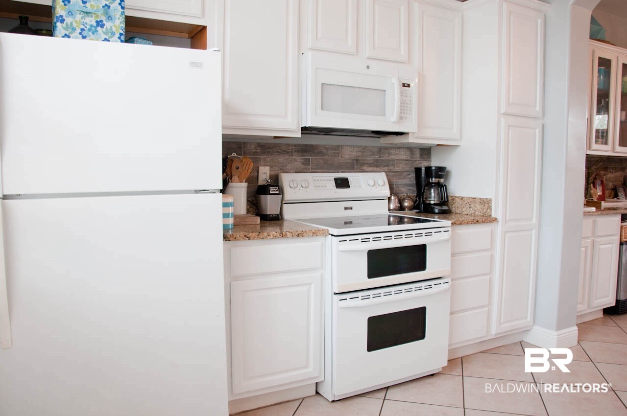 27152 Marina Road, Unit B Orange Beach, AL 36561 - Photo 9 of 37