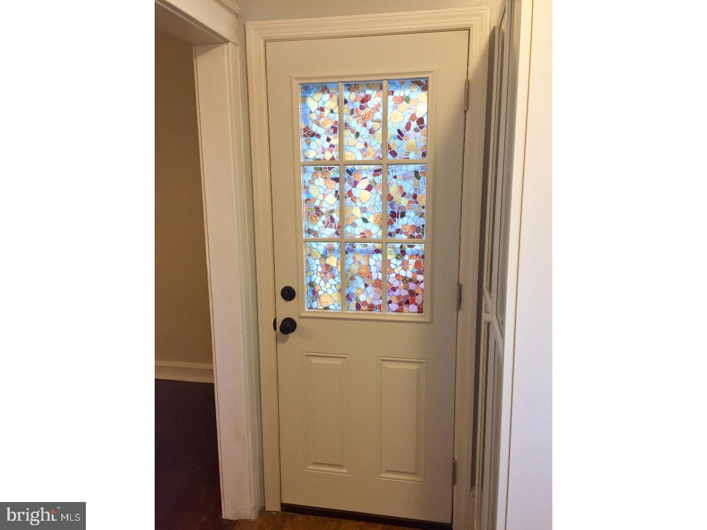 421 Woodcliffe Road Upper Darby, PA 19082 - Photo 2 of 12