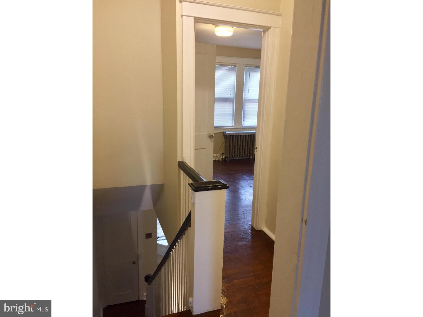 421 Woodcliffe Road Upper Darby, PA 19082 - Photo 6 of 12